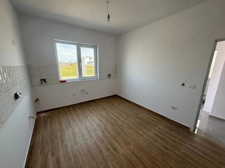 Casă cu 4 camere în Favorit