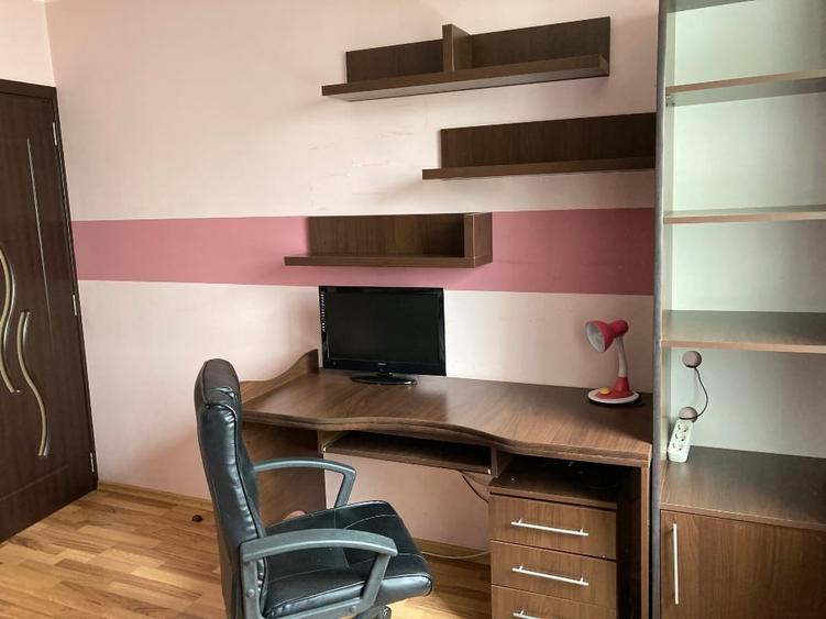 Apartament cu 3 camere decomandat, mobilat în Nicolae Grigorescu