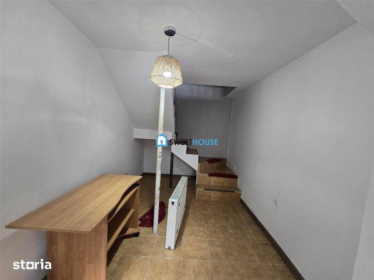 Casă cu 4 camere cu Teren 210 Mp în Central