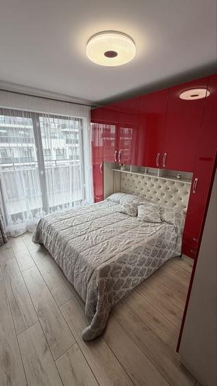 Apartament cu 4 camere decomandat în Bulgaria