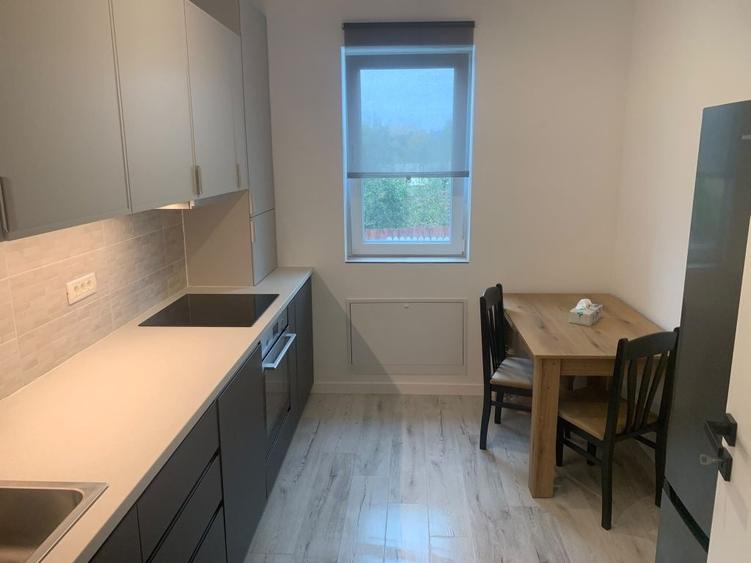 Apartament cu 2 camere decomandat în Tunari