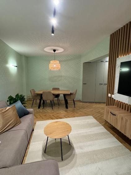 Apartament 2 camere decomandat, renovat complet, parcare, fără risc seismic - 4