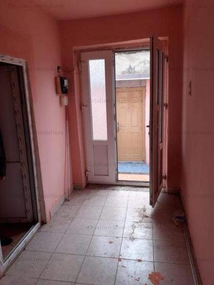Casa 1 camere caramida, zona Centrala, teren=100 mp indiviziune - 3