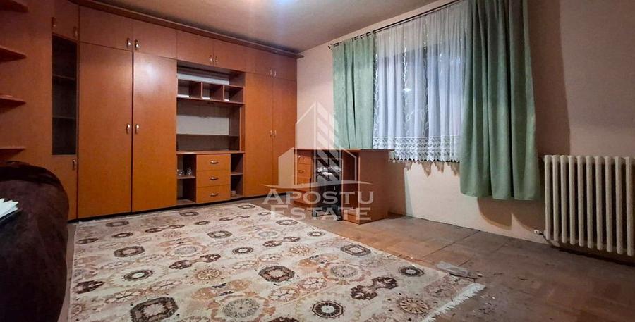 Apartament spatios, cu 2 camere decomandat - 10
