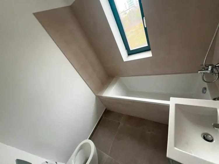 Apartament 3 Camere Lux Vedere Lac Metrou 8 Minute Comision 0 - 8