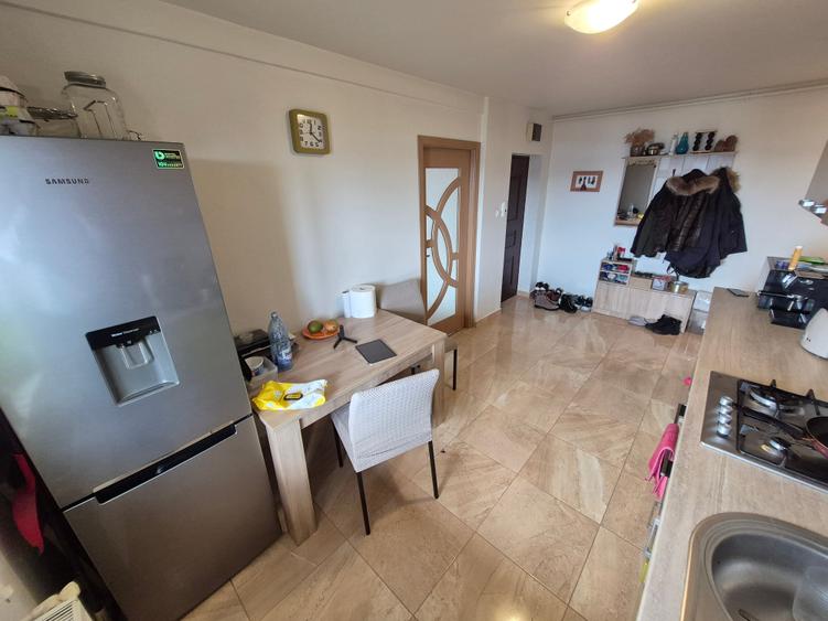 3Cam-Girocului-3 Min Spitalul Judetean-65MP--Balcon-Mobilat-Centrala--89.000Euro - 8