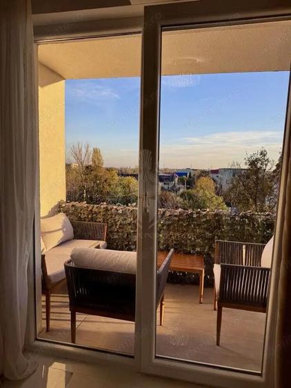 //2 CAMERE WHITE TOWER// - 6