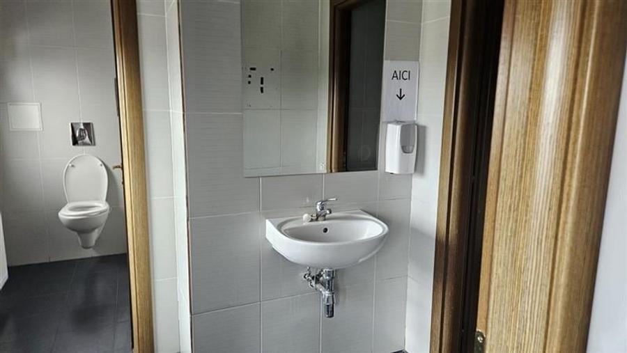 Spatii birouri - Piata Domenii - Stradal - 380 mp - compartimentat - 11