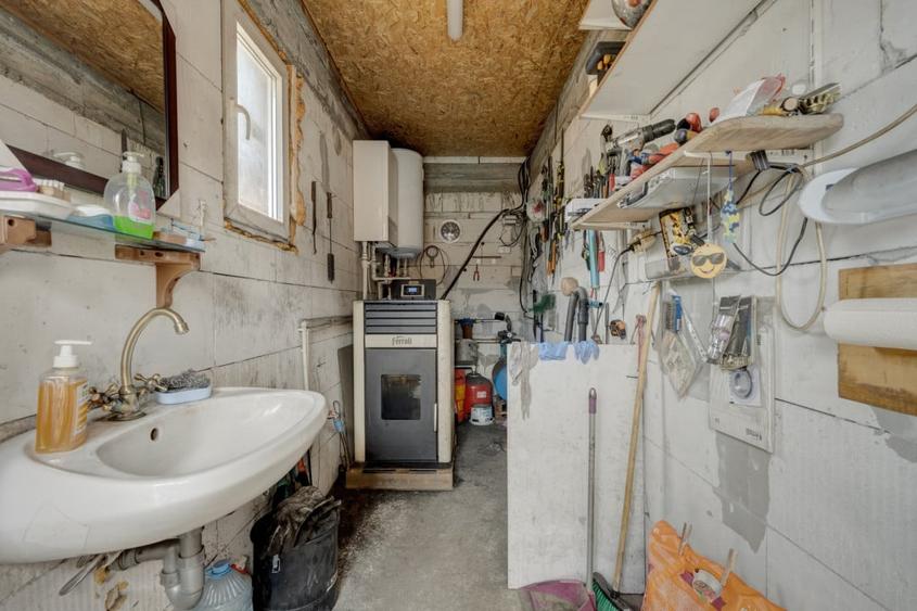 TANTAVA - GRADINARI, CASA 70 MP, LOT - 1557 MP! - 22