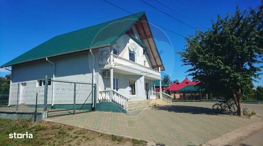 Casa / Vila de vanzare sau spatiu comercial in Hurjuieni - 11