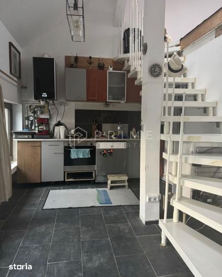 Casă cu 4 camere cu Teren 1700 Mp în Corunca