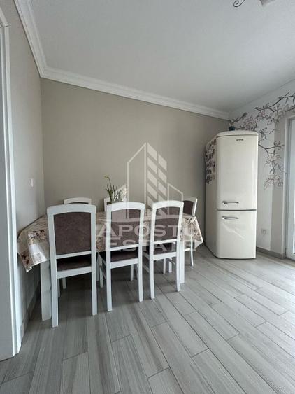 Casă cu 4 camere cu Teren 740 Mp în Moșnița Veche