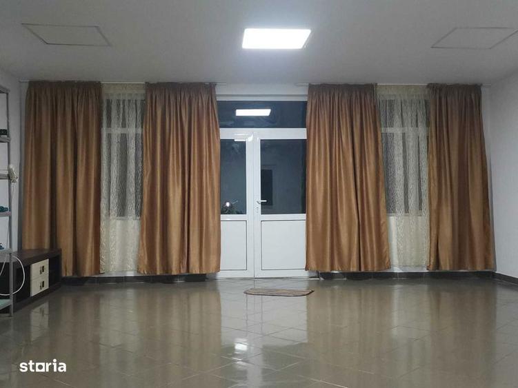 Casa/Spatiu de inchiriat - 3