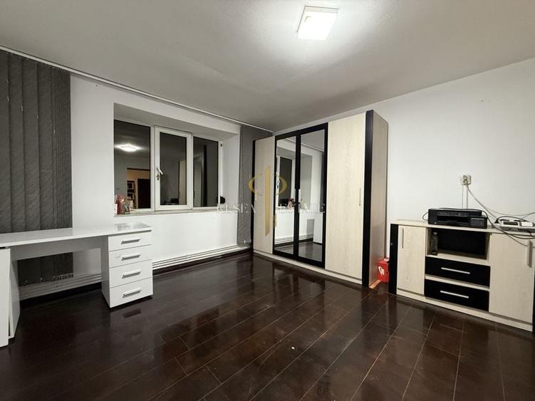 Casă spațioasă în Varias, împărțită în două unități cu acces separat - 10