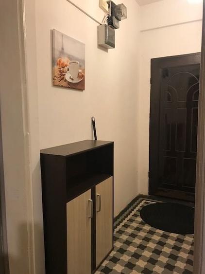 Romana ASE mobilata 320 euro Piata Romana Tel.:0724661884 - 5