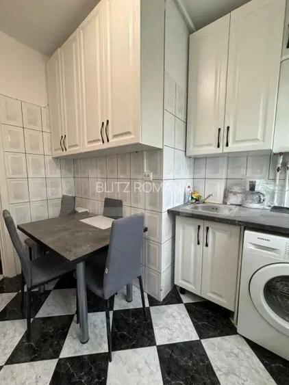 Apartament de vanzare, cu 2 camere, 54 mp, zona Margeanului Apartament de vanzare, cu 2 camere, 54 mp, zona Margeanului