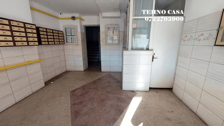 Titan, Pocoava, metrou 15 minute mers, bloc 1982, reabilitat - 6