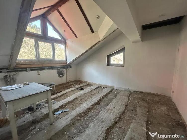Racadau - Garsoniera cu extindere la mansarda, spatioasa, de renovat! - 6