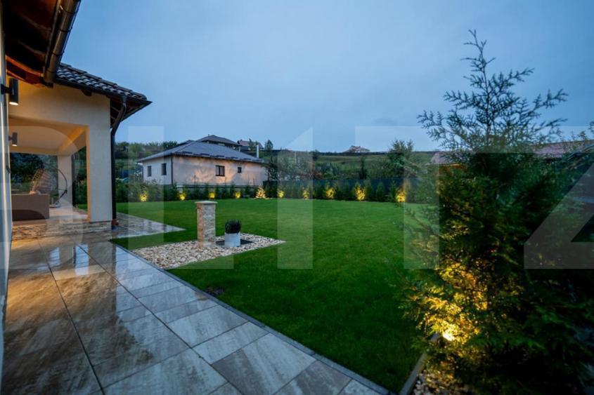 Casa ultra moderna, 280mp disponibila imediat - 9