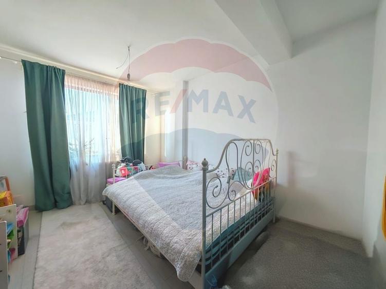 Casă cu 3 camere, curte și mansardă – Chiajna, str. Luceafarului - 7