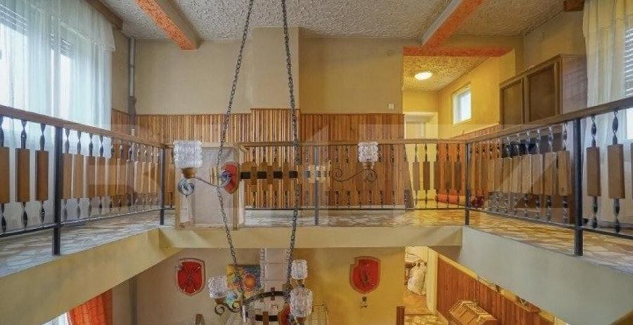 Casa 7 camere Sacele - 1