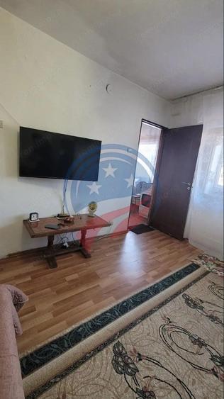 Garsoniera de inchiriat 1 Mai - 1