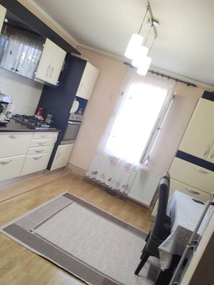 apartament de vanzare - 8