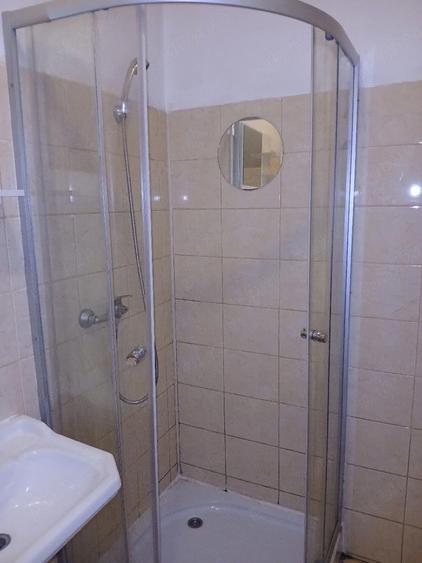 Particular inchiriez garsoniera centru - 1