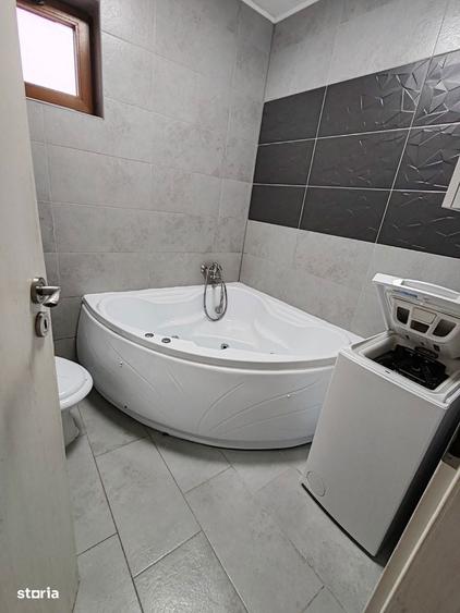 Apartament in vila-3 camere, 2 bai/ curte ?i parcare - 1