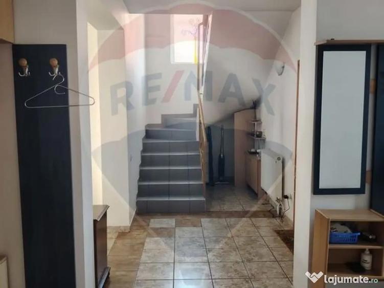 Casa / Vila cu 8 camere de vanzare in zona Central - 6