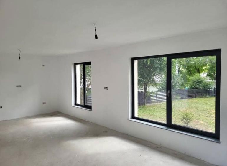 Casa de vanzare in Ciprian Porumbescu - 4