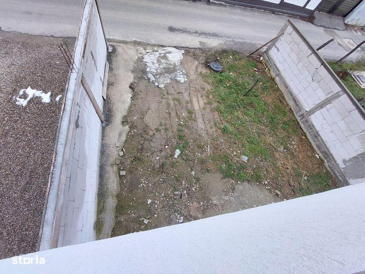 Duplex la gri Zona stadion din A-URI Super avansat Pret 88.000 euro - 11