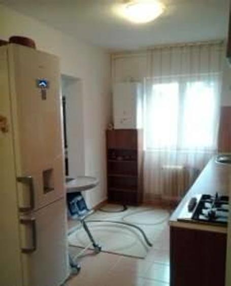 Apartament cu 3 camere decomandate, confort I, 72 mp, finisat, mobilat si utilat, cu 2 garaje in Man - 3