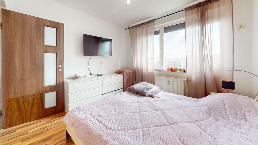 Apartament 3 camere  Metrou Basarab 0% Comision - 30