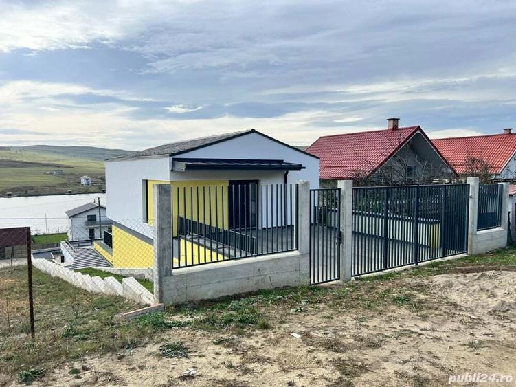 Casa moderna, spa?iu verde ?i priveli?te spre lac - Str. Salcamilor, Campene?ti - 8