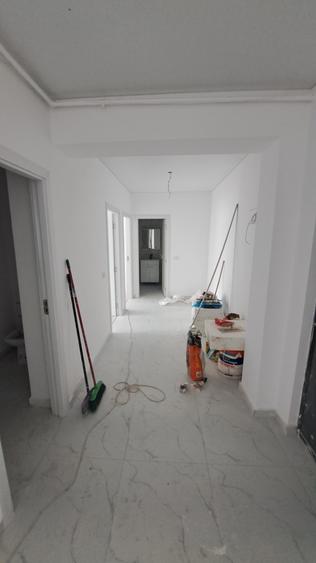 APARTAMENT 3 CAMERE DECOMANDAT BLOC NOU-  PRET PROMOTIONAL - BLOC SUPERB - 41