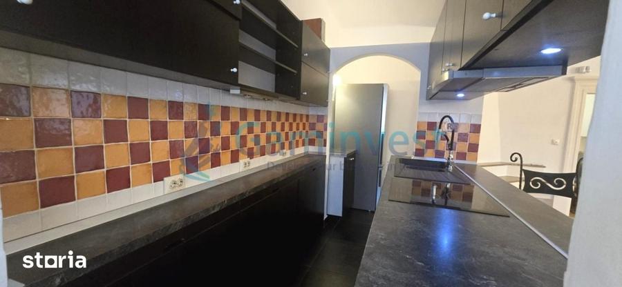 Apartament cu 4 camere decomandat în Ultracentral