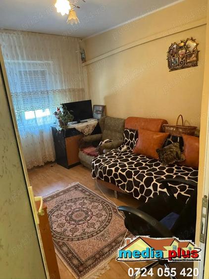 Apartament cu 3 camere decomandat I.C.Frimu - 2