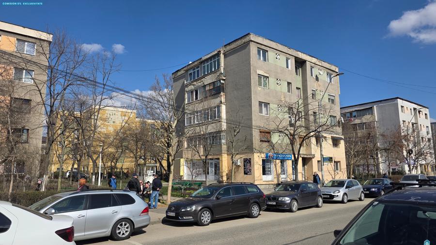 Apartament etaj 1, Licee - 1