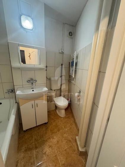 Garsoniera în zona Profi - 8