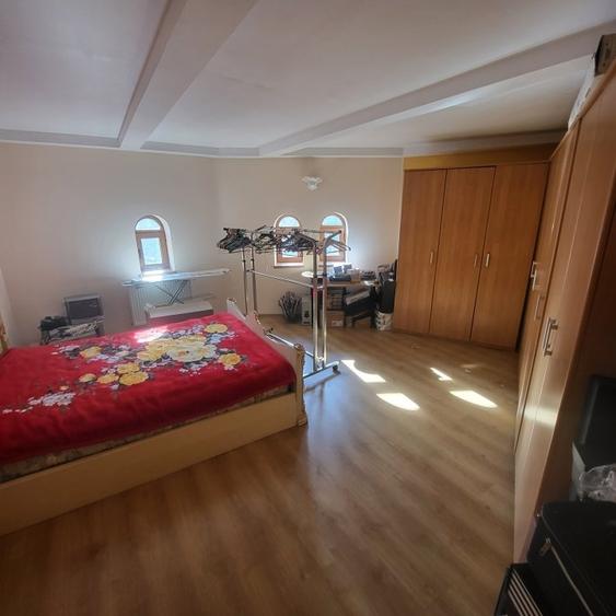 Vila boiereasca, superba, strada, linistita, nelipita de vreun alt imobil - 25