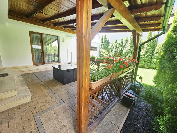 Casă de Lux cu Design Exclusivist – Eleganță, Rafinament și Confort - 4