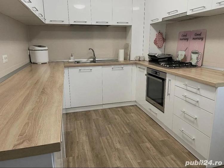 Apartament 3 camere decomandat, ultracentral complet mobilat ?i utilat, finisaje premium, Piatra N - 1