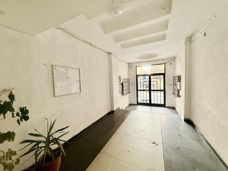 Calea Victoriei ap 2 camere cu terasa parter risc 1 - 19