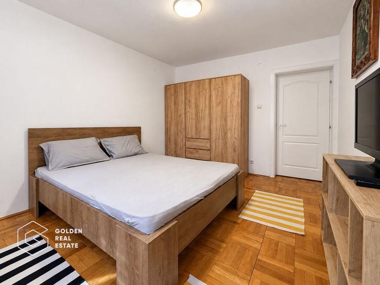 Apartament cu 3 camere semidecomandat în Central