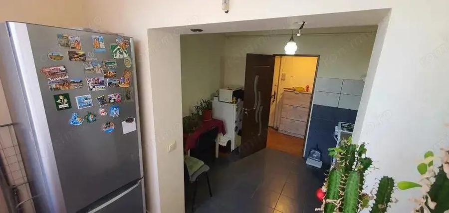 Dambu Pietros - Vanzare apartament 3 camere - B-dul. 1848 - 5