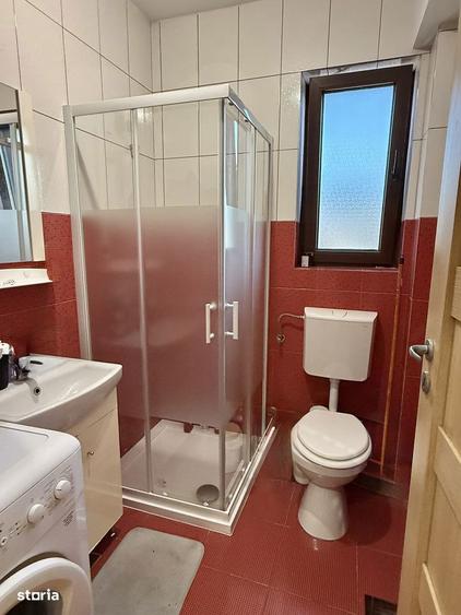 Inchiriez apartament cu 2 camere, etaj 2, zona JYSK, loc de parcare - 1