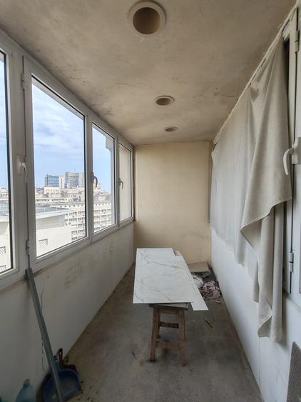 Sala Palatului 3 camere cu vedere superba nerenovat - 13