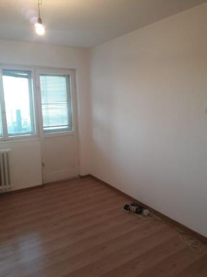 Apartament cu 2 camere decomandat în Berceni - 5