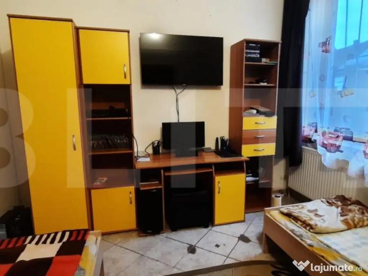 Casa de vanzare cu 3 camere, 100 mp, zona Titulescu Satu Mar - 3
